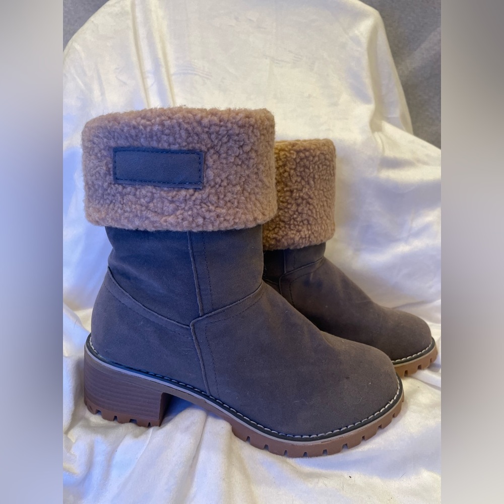 Gray Fur Lined Healed Booties